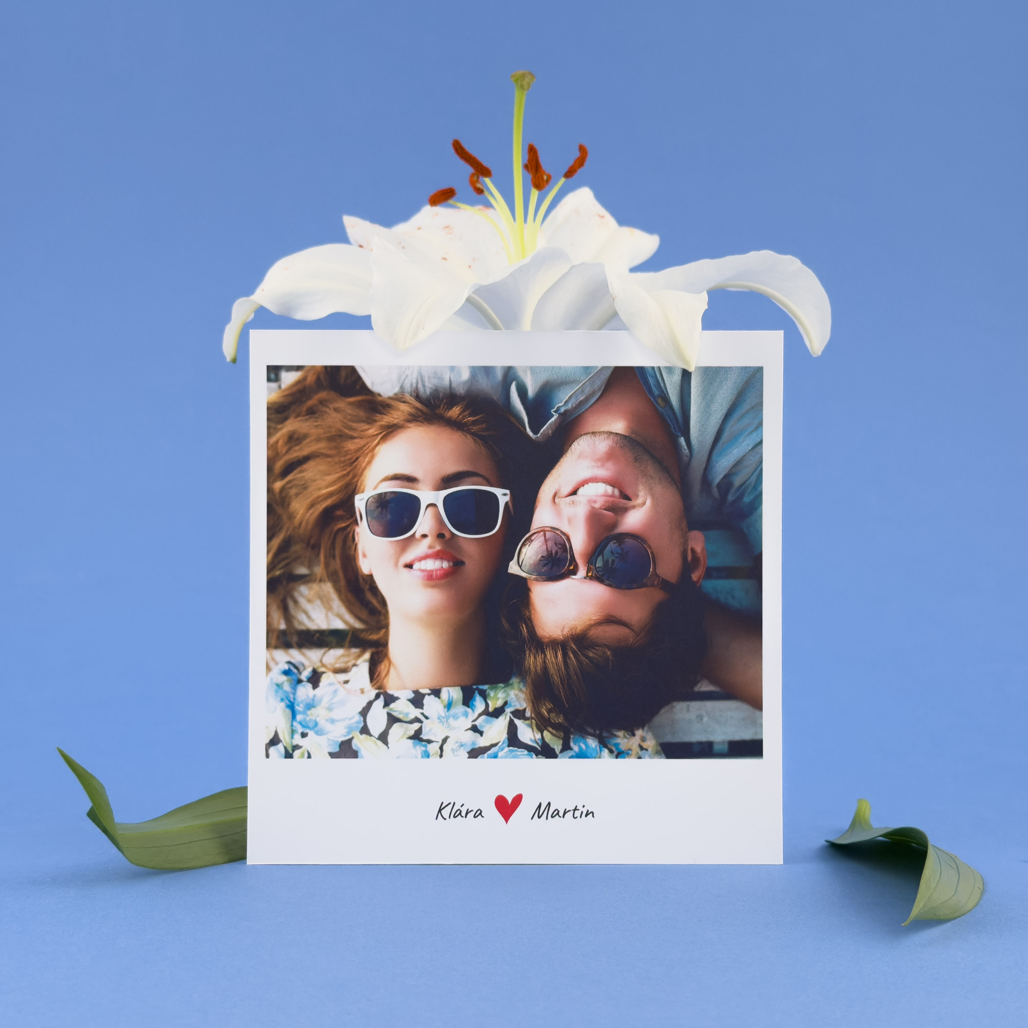 Satební oznámení ve stylu polaroidu